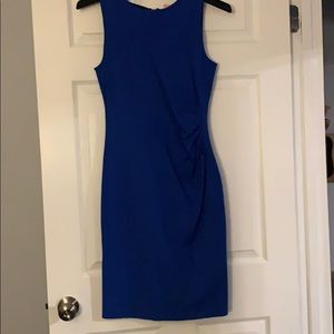 Super comfortable but sexy knee length dress